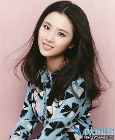 林奚 个人资料,才华横溢的青年才俊，揭秘其成长之路